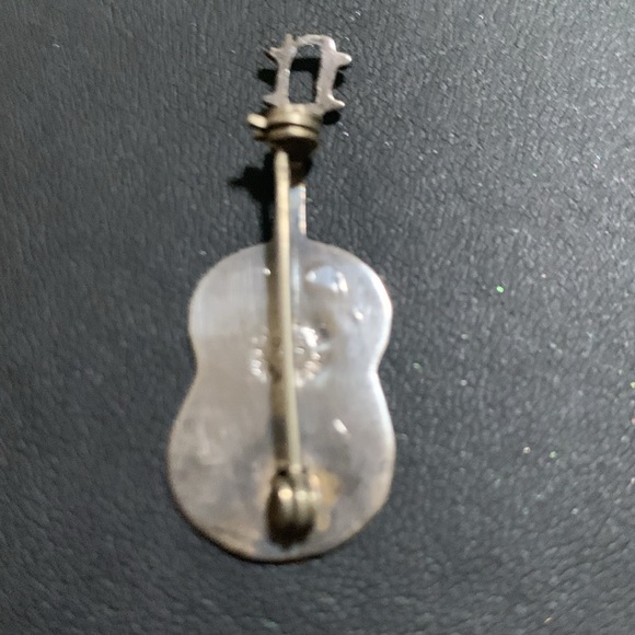 Vintage Abalone Guitar Brooch - Picture 3 of 5